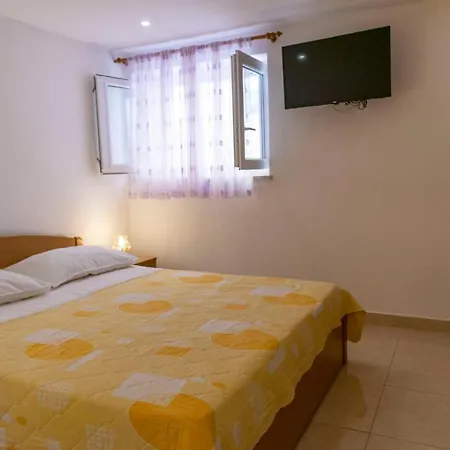 Apartament Ante
