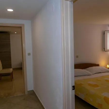 Ante 公寓 马卡尔斯卡