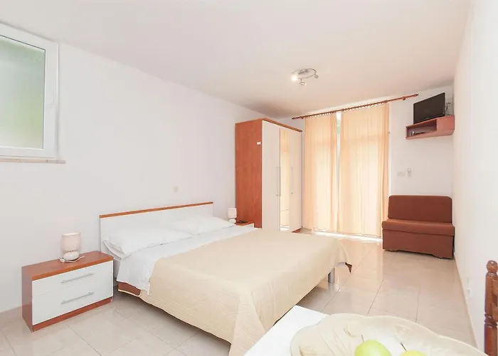 Ante Апартаменти