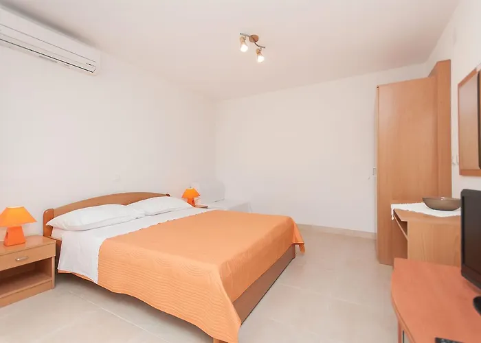 Ante Apartament Makarska