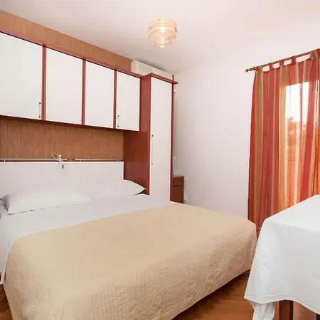 Ante Apartment Makarska